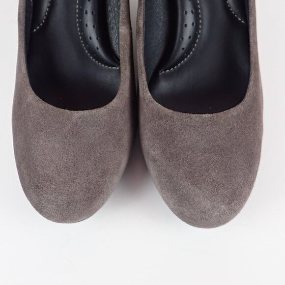 Born Women's Size 8 M Wedge Heels - Picture 4 of 11